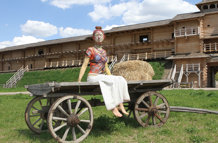 Пшениця була головною культурою у Київській Русі. На фото – парк «Київська Русь» біля Обухова (фото: mamawow.com.ua)