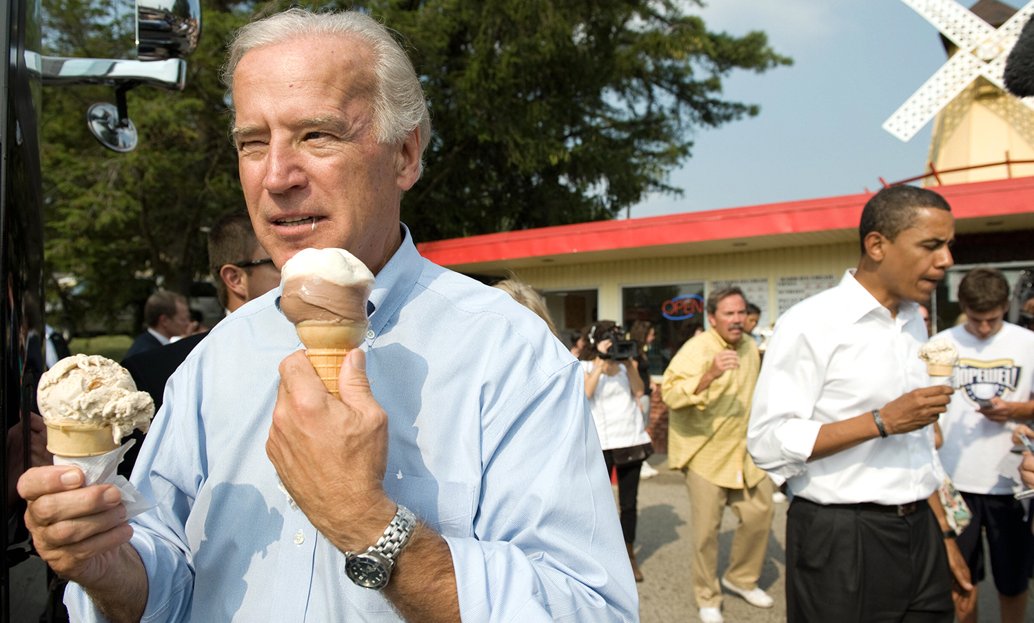 Джо все ж має ще одну слабкість, окрім захоплення спортом, – це любов до морозива. 2008 рік