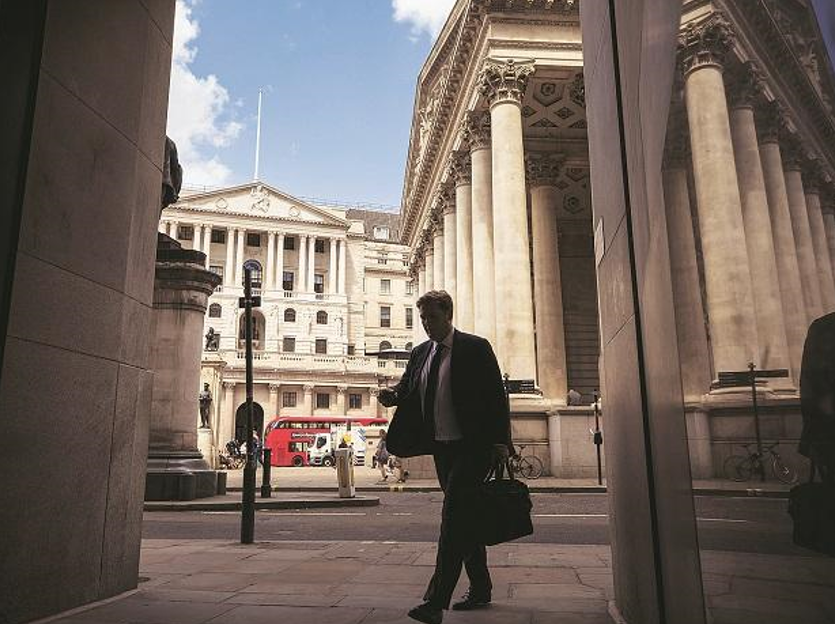 Міжнародні банки евакуюють свої європейські штаб-квартири з Лондону