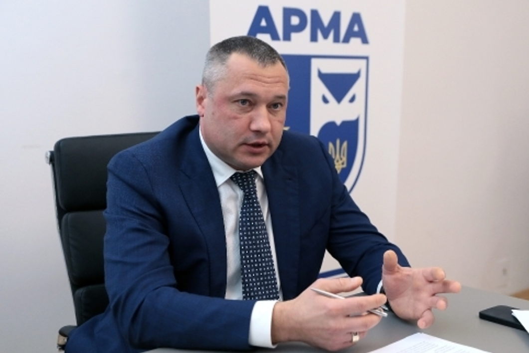 Нині АРМА у статусі виконувача обов’язків керує Дмитро Жоравович