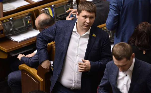 Новоспечений депутат Медяник брався «порішати» питання з «сахаром»