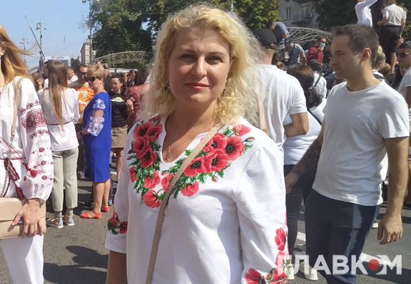 Вікторія тішиться, що на параді у 2021 році була сучасна техніка, виготовлена в Україні