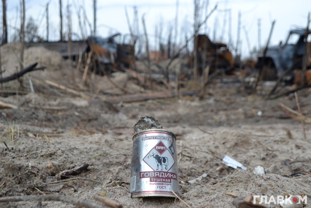 Банка від консерви «Бурятмяспрод», яку залишили окупанти (Фото: «Главком»)