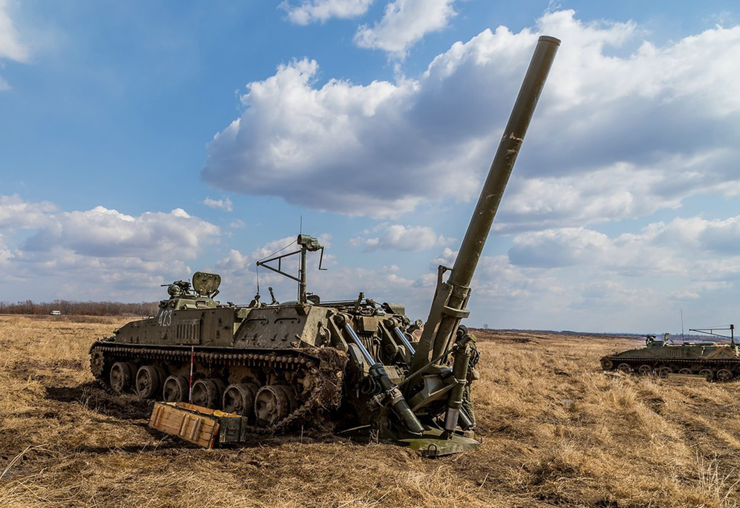 Одночасно з ядерною зброєю Україна позбавилася і самохідних мінометів «Тюльпан» (фото з вільних джерел)