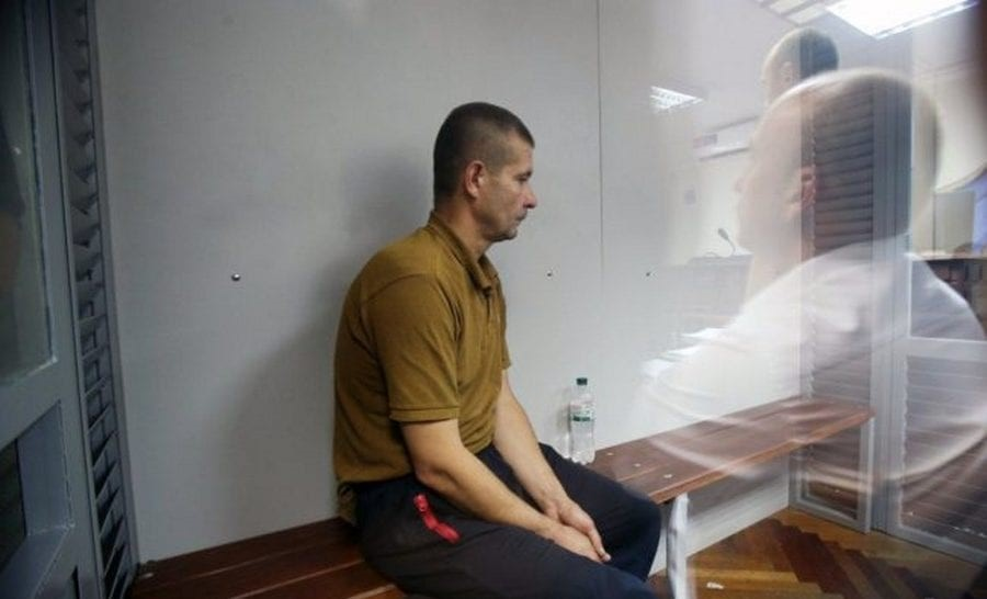 Підозрюваний 42-річний поліцейський Володимир Петровець у суді