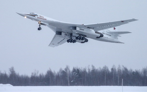 Російський модернізований літак Ту-160М