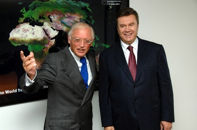 Лобізм на користь Януковича може вийти екс-єврокомісарові Гюнтеру Ферхойгену боком
