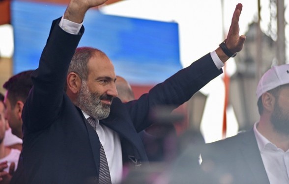 Глава армянского правительства Никол Пашинян 17 августа на Площади Республики в Ереване собирает митинг по случаю 100 дней его премьерства