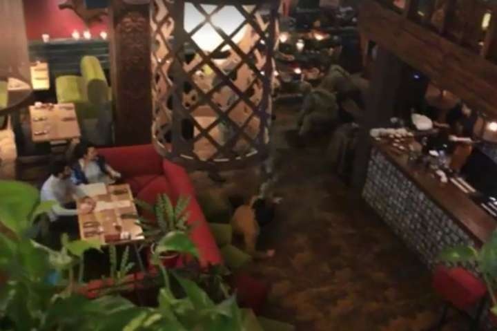 Кадр з відео затримання Михайла Саакашвілі 12 лютого