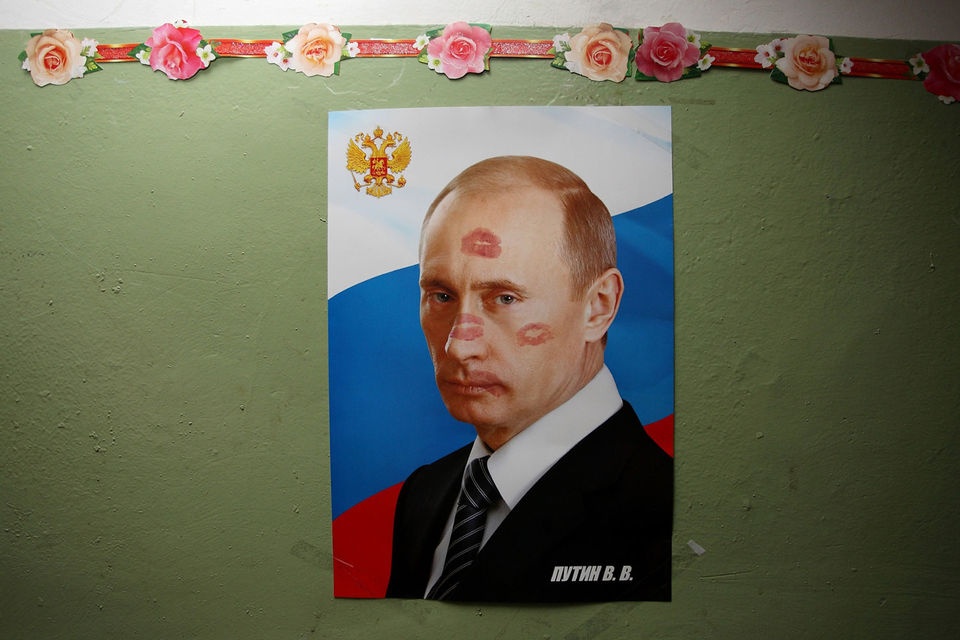 Російський електорат має пишатися, що їх цар в черговий раз «всіх переграв»