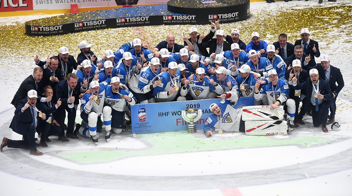 83-й чемпіонат світу з хокею завершився сенсаційною перемогою збірної Фінляндії