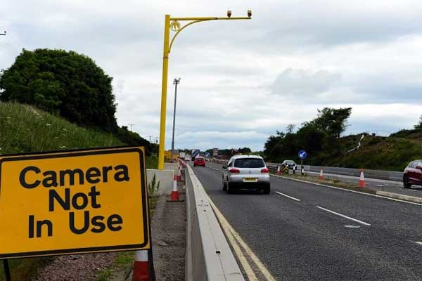У 2009 році в британському місті Свіндон відключили всі камери контролю швидкості