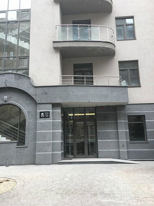У будинку на вул. Івана Франко Лещенко купив квартиру за 7,55 млн грн