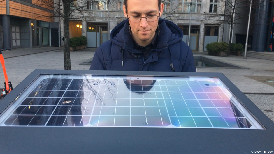 Експериментальні сміттєві баки у Берліні працюють на сонячних батареях