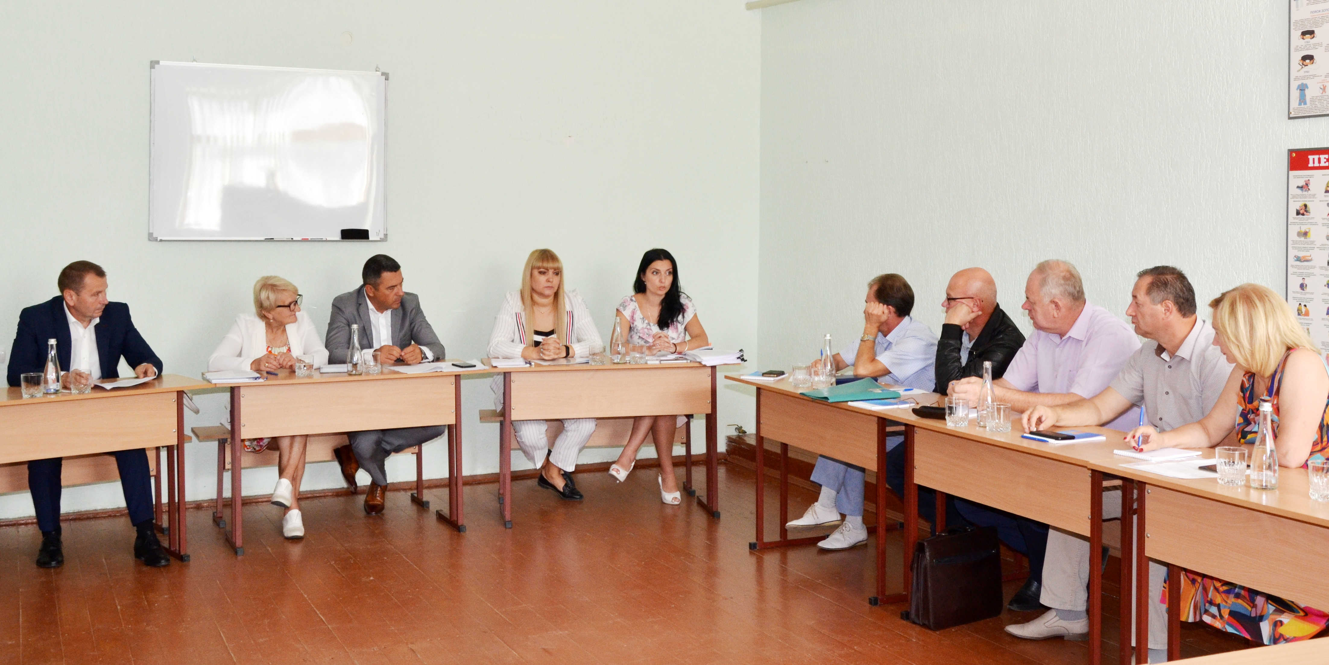 Засідання міських голів та їх заступників а також керівників теплопостачальних компаній Житомирщини щодо готовності до опалювального сезону