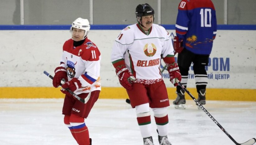 Путин и Лукашенко сыграли в хоккей за одну команду в последний раз?