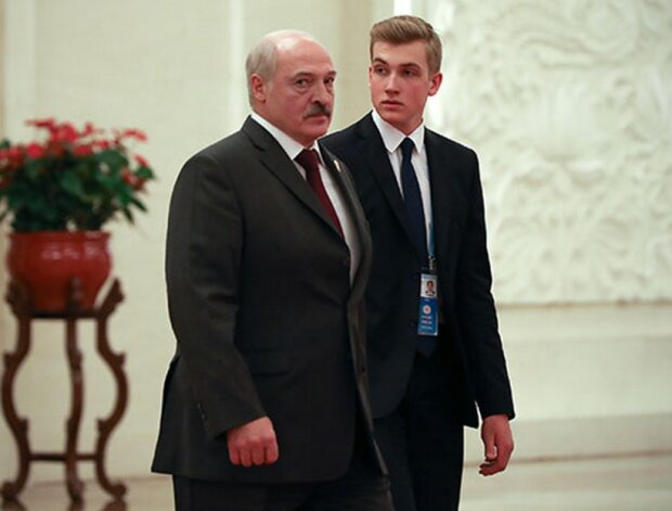 Президент Беларуси Александр Лукашенко с младшим сыном Николаем
