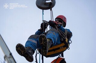 Завершилася рятувальна операція в одному з районів Києва, постраждалому від атаки дронів 1 січня