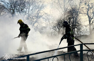 На Рівненщині вщент згоріла старовинна церква