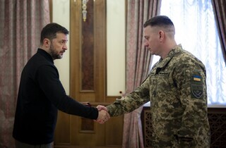 Зеленський нагородив фахівців Державної спеціальної служби транспорту