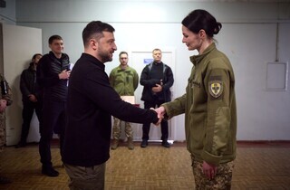 Зеленський провідав поранених захисників у Запоріжжі