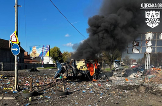 РФ атакувала ринок у Чорноморську: є загиблі та поранені (фото)