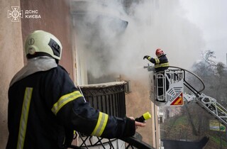 У Києві в одній із квартир Шевченківського району вибухнула зарядна станція (фото)