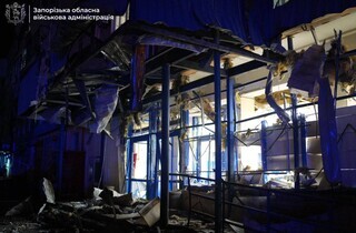 У Запоріжжі під обстріл потрапив супермаркет, є постраждалі