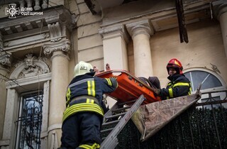 У центрі Одеси обвалився балкон із людьми