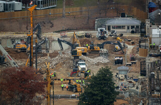Трамп розвалив Білий дім. Фоторепортаж зі скандального будівництва