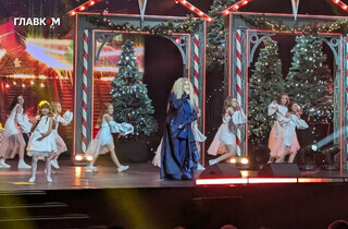 Новорічна вечірка для дітей багатих українців: Білик, Пивоваров, Монатік – у подарунок (фото, відео)