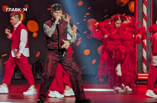 Новорічна вечірка для дітей багатих українців: Білик, Пивоваров, Монатік – у подарунок (фото, відео)