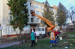 Окупанти атакували дронами енергетичну інфраструктуру Чернігова