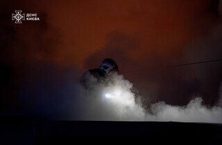 В Оболонському районі столиці вночі горів ринок (фото)