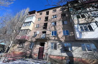 Удар по Слов'янську: загинули мати й дитина, є багато поранених (фото)