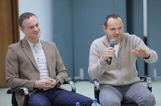 Титуловані російські борці незаконно відвідали Крим для участі у пропагандистському заході