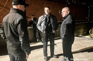 Рівне: чоловік погрожував підірвати гранати, його затримали після тривалих переговорів