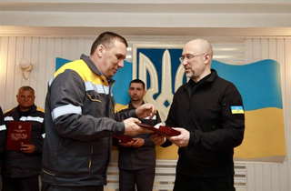 Міністр енергетики відзначив 36 енергетиків ДТЕК за проходження найскладнішої зими (фото)