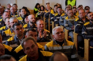 Міністр енергетики відзначив 36 енергетиків ДТЕК за проходження найскладнішої зими (фото)