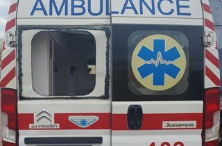 Атака на Київ 16 квітня: екіпаж «швидкої» потрапив під повторний обстріл (фото)