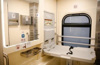 «Укрзалізниця» отримала нові пасажирські вагони вітчизняного виробництва