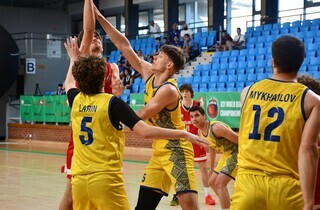 Збірні України здобули два золота на молодіжному Чемпіонаті світу з баскетболу серед глухих