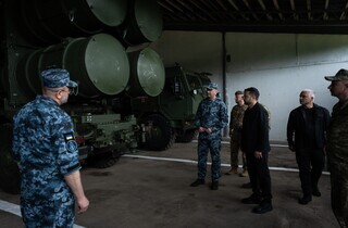 Зеленський на Одещині провів нараду із командуванням ВМС