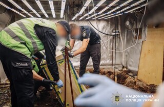 Спецоперація «Джентельмени»: Нацполіція провела 435 обшуків та ліквідувала 12 нарколабораторій
