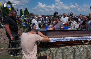 Київщина попрощалася з братами, у вбивстві яких підозрюються військові 155-ї бригади