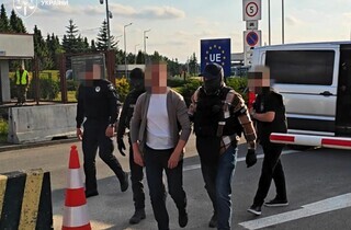 Німеччина видала Україні екснардепа від партії Порошенка: у чому підозрюють Руслана Демчака