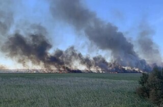 Палає відомий російський курорт: пожежу видно з космосу (фото)
