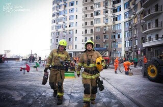 В Одесі завершено пошукові роботи у 25-поверхівці після російської атаки