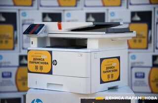 Меценат Денис Парамонов подарував школам Білої Церкви сучасні пристрої