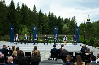 Зеленський зробив заяву після першого дня Карпатського саміту